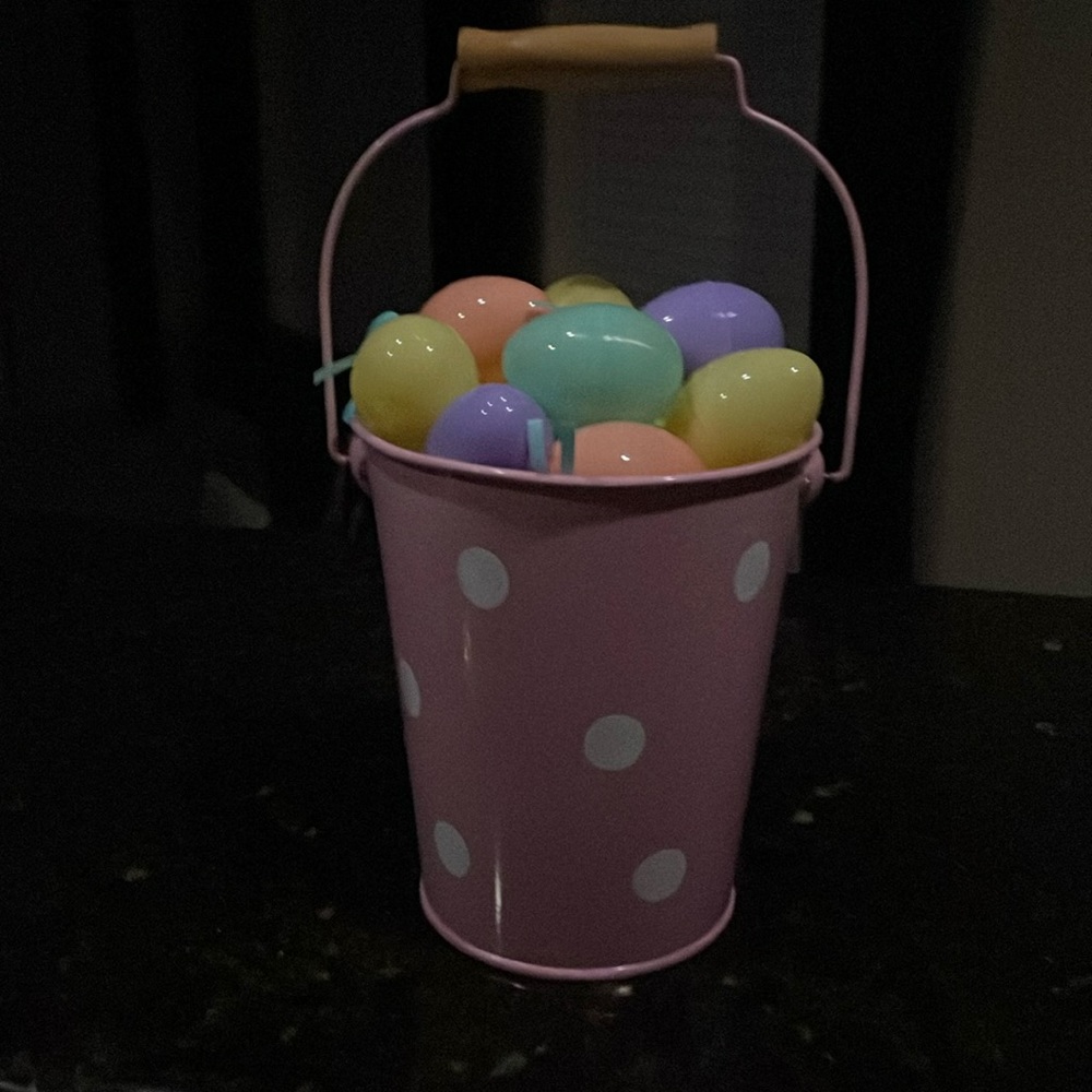 Easter bucket